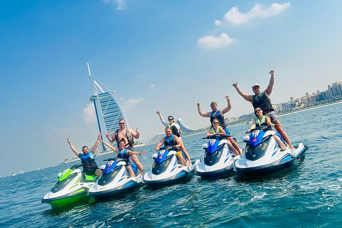 30Min Dubai Jet Ski Tour of Burj Al Arab with Free Ice Cream - The first few minutes: controls, safety, and a short lesson