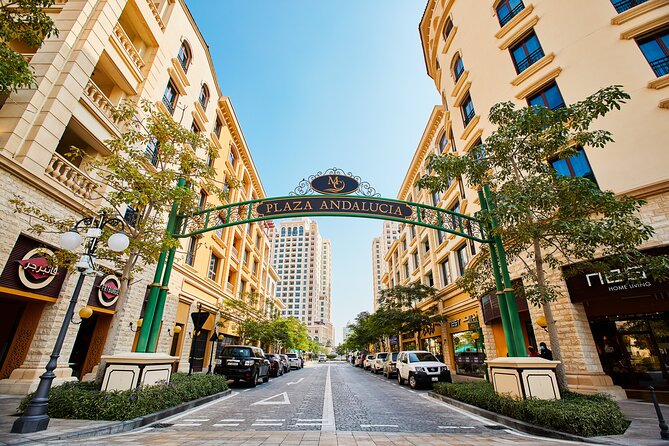 4 Hrs Private Doha Tour: Discover the City’s Premier Attractions! - The Pearl Island shows Doha’s polished side