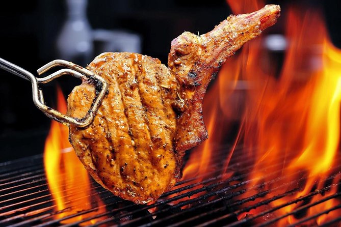 4X4 Dubai Desert Safari with BBQ dinner, Camels & Live Show - Should you book the Dubai desert safari?