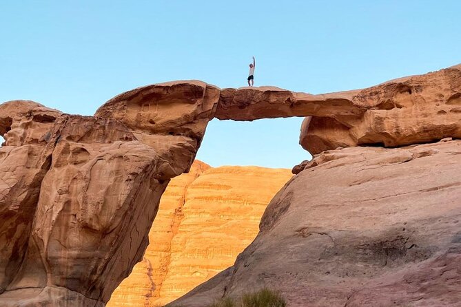 4x4 Full-Day Desert Tour - Mushroom Rock and Abu Khashaba Canyon