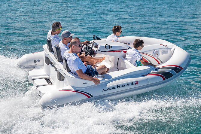 60 min Amazing Dubai Self-Drive Boat Tour - Atlantis and the Palm’s lagoon