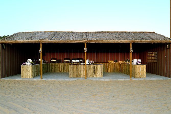 Abu Dhabi Afternoon Desert Safari and BBQ Dinner - Belly dance and tannora after dark