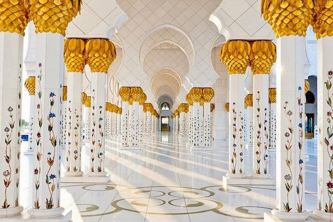 Abu Dhabi City Tour, Emirates Palace, Grand Mosque, Louvre Museum - Miraj Islamic Art Gallery needs a clear understanding