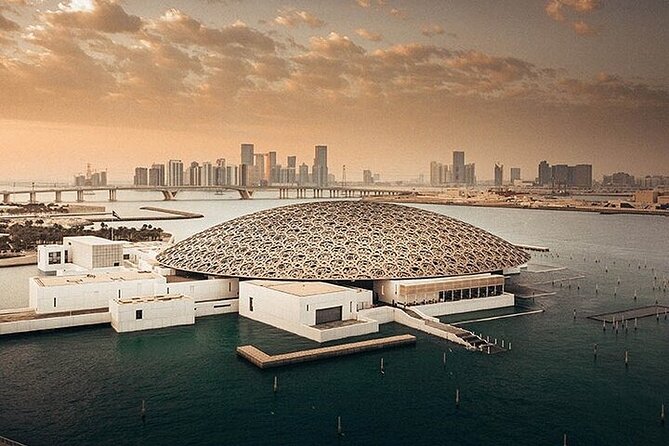 Abu Dhabi City Tour in 4x4 Private Vehicle - The Corniche gives you Abu Dhabi’s waterfront view