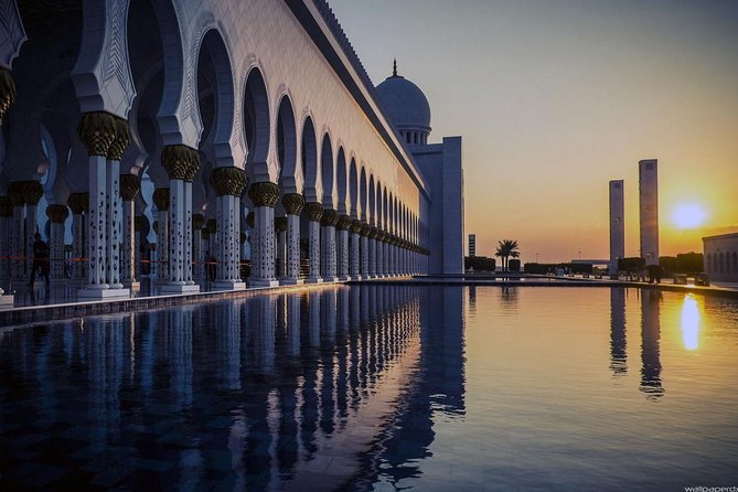 Abu Dhabi City Tour with Ferrari world Combo - Dates Market and Corniche: short stops with different rewards