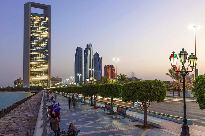 Abu Dhabi City Tour with Ferrari world Combo - Who will get the most from this tour?