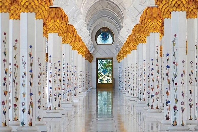 Abu Dhabi City Tour with Grand Mosque Including Transfers - Heritage Village and the craft-sales question