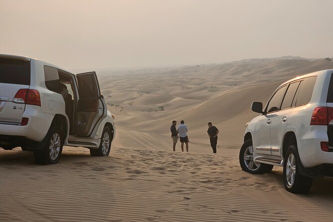 Abu Dhabi Desert Safari With Live Shows And BBQ Buffet Dinner - Henna, sheesha, and the evening camp
