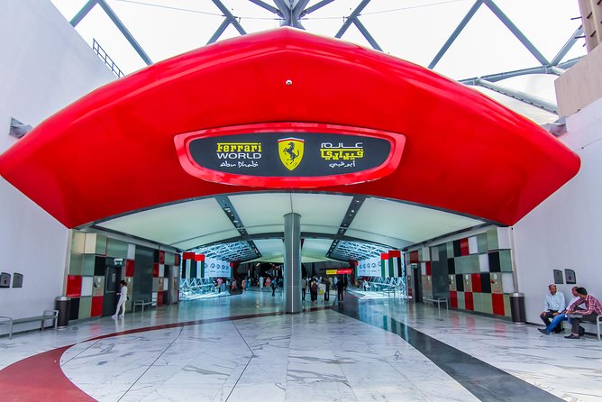 Abu Dhabi Full-Day City Sightseeing Tour from Dubai - Central Souq and the date market