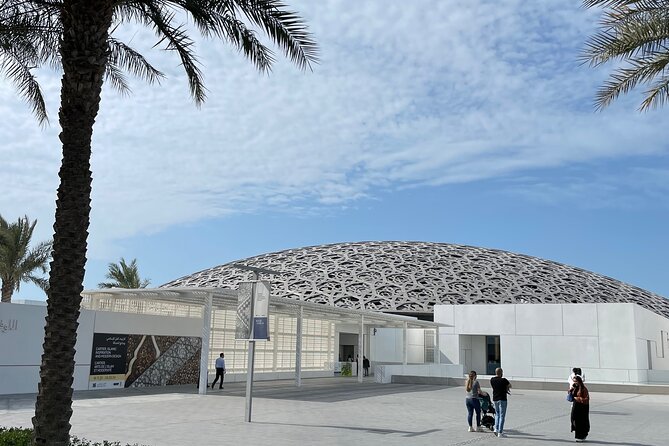 Abu Dhabi Full Day Private Tour - Dates, tastes, and a useful shopping stop