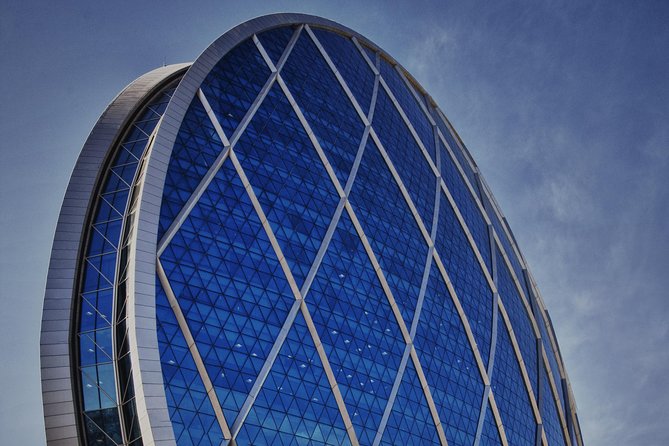 Abu Dhabi Full-Day Tour from Dubai With Spanish-Speaking Guide - Crossing the Corniche without a long stop
