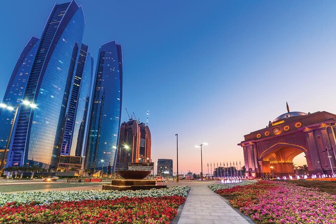 Abu Dhabi Full day Tour without lunch from Dubai - The Date Market adds a more genuine local pause