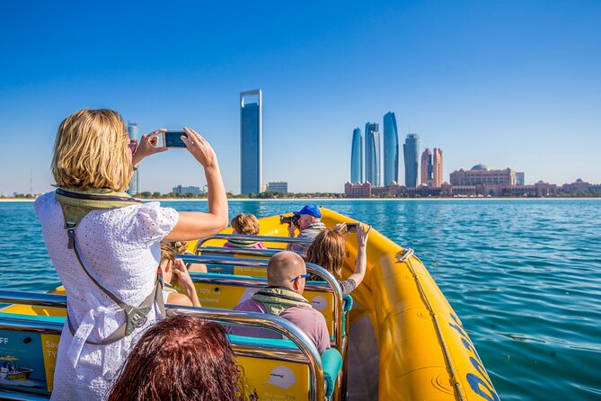 Abu Dhabi Guided Sightseeing Boat Tours - Speed, spray, and the best time to ride