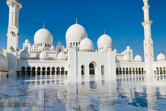 Abu Dhabi Half Day City Tour Sharing Experience - Heritage Village: a brief look at older Abu Dhabi
