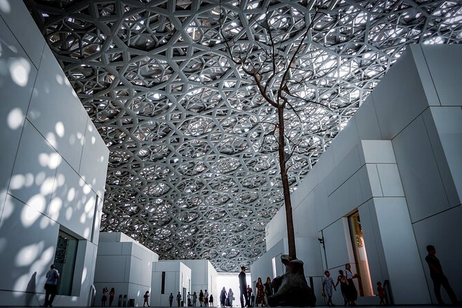 Abu Dhabi Mosque and Louvre Museum with Lunch from Dubai - Sheikh Zayed Grand Mosque: allow time for the rules