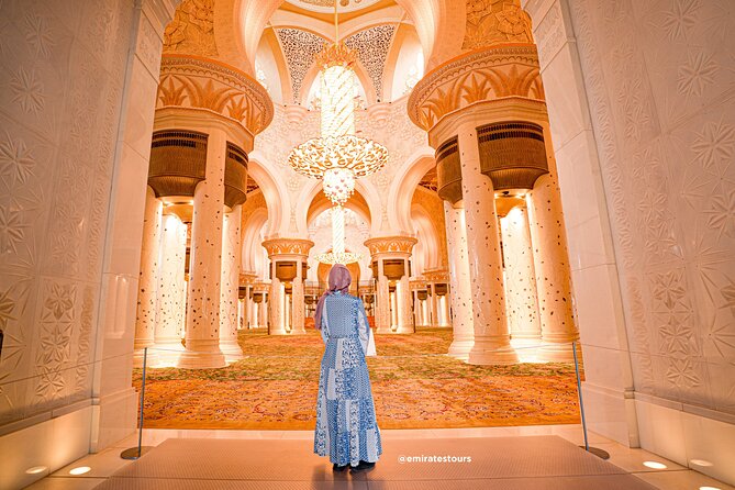 Abu Dhabi Sightseeing Tour: Sheikh Zayed Mosque, Heritage Village & Dates Market - How the four-hour schedule works