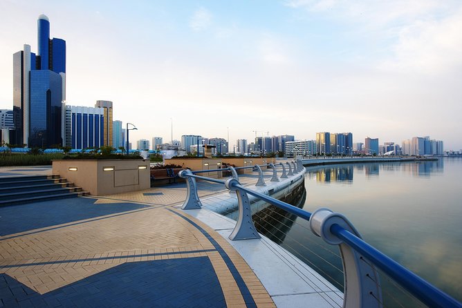 Abu Dhabi Tour with Grand Mosque and BAPS Temple - The Grand Mosque is the day’s essential stop