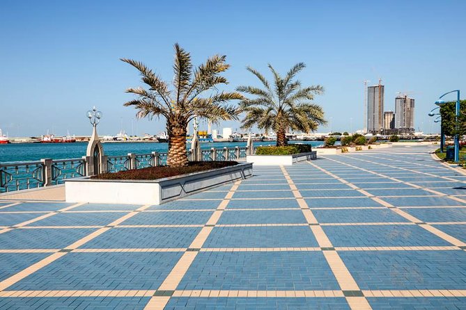 Abu Dhabi Tour with Louvre Museum Tickets - Heritage Village brings a traditional contrast