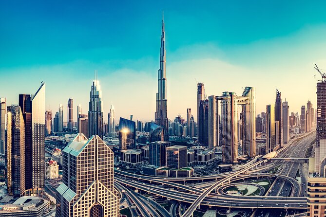 Admission Ticket to the Top 124 and 125 of the Burj Khalifa - Level 124, where telescopes help you read the city