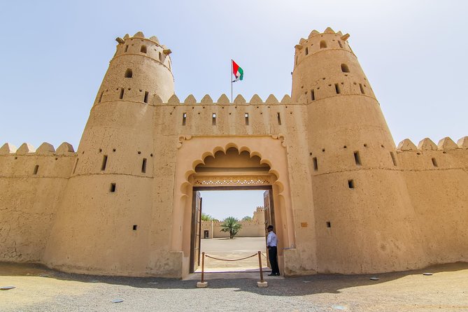 Al Ain City Sightseeing tour with Lunch from Dubai - Hot springs below Jebel Hafeet