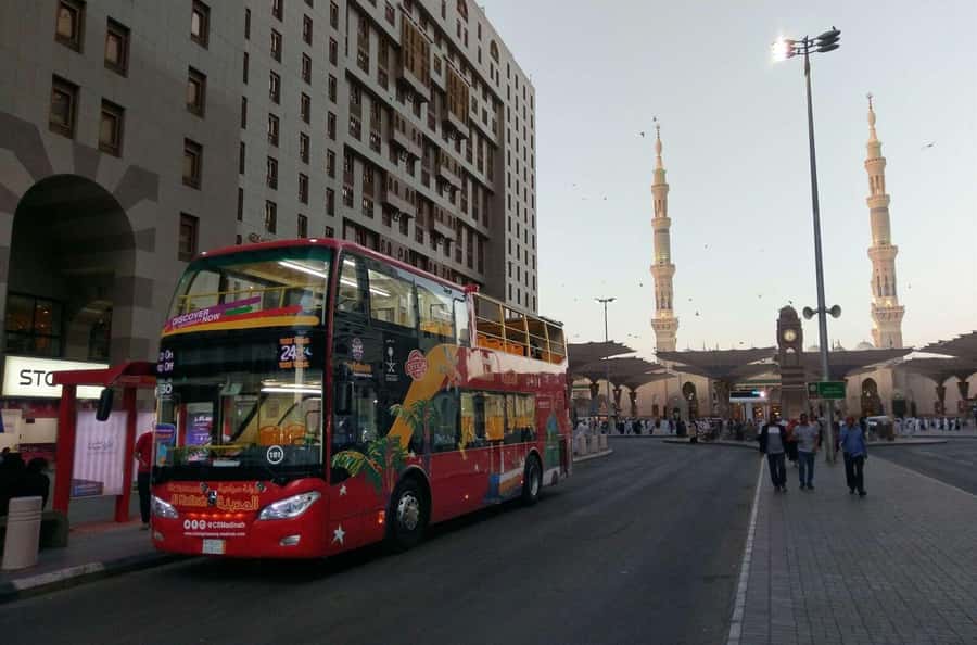 Al Madinah: City Sightseeing Hop-On Hop-Off Bus Tour - How the two routes organize your day