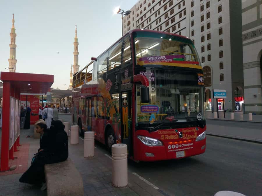 Al Madinah: City Sightseeing Hop-On Hop-Off Bus Tour - Quba Mosque and Quba Square