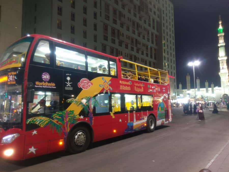 Al Madinah: City Sightseeing Hop-On Hop-Off Bus Tour - Who should book this Al Madinah bus tour?