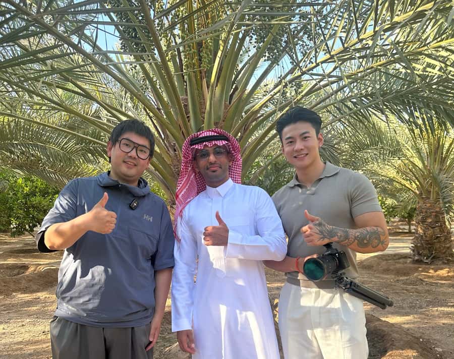 AlUla: Discover AlUla Like a Local Guided Tour - What your guide adds to the day