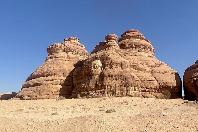 Alula Full Day Tour - Why local guiding matters at the tombs