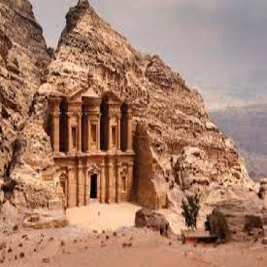 Amman Private Tour Petra Wadi Rum And Dead Sea 2day Bubble - Wadi Rum brings the overnight character