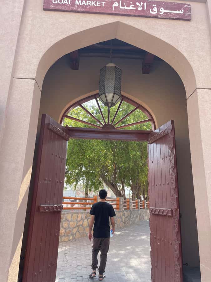 AMOUAGE: Full Day Private Trip to Nizwa and Al Jabal Akhdar - Nizwa Fort: the day’s strongest historical stop