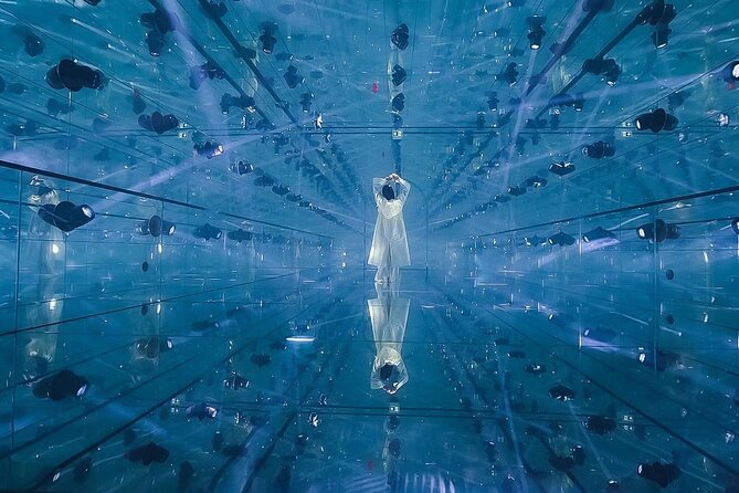 AYA Universe Experience in Dubai - How long to allow, and why crowd levels matter