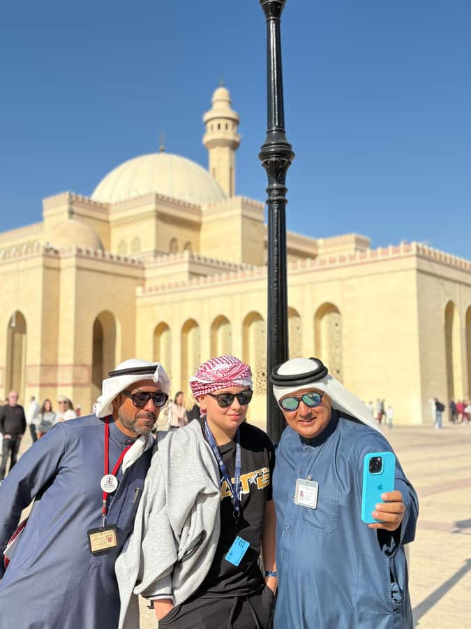 Bahrain Full-Day Highlights Tour:Manama,Desert&Tree of Life - What the $80 price includes