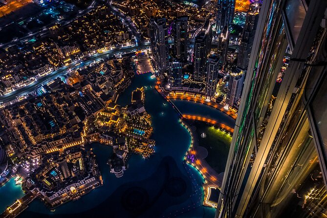 Burj Khalifa and Dubai Aquarium Combo Entrance Ticket - Who will get the most from this ticket