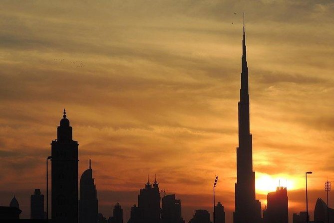 Burj Khalifa, Dubai Aquarium & UWZ with Penguin Cove Tickets - Is $118.75 good value?