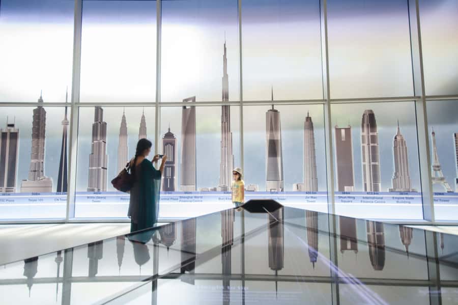 Burj Khalifa Ticket with 1-Way Transfer - Finding the entrance inside Dubai Mall