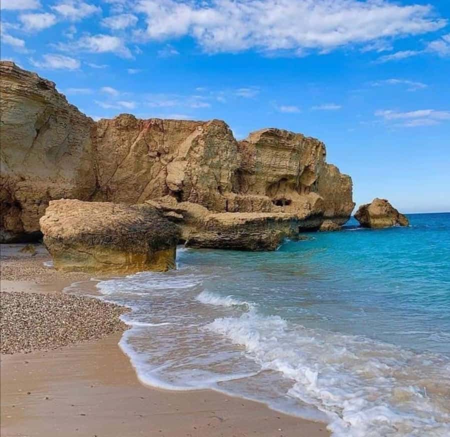 Caribian Orient (Swiming at Fazayeh Beach ) - Why Fazayah Beach is the reason to choose this trip