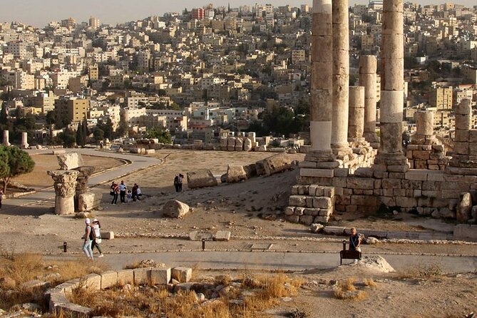 Cave of the Seven Sleepers and Amman Islamic Sites Tour - Driver, guide, and private tour expectations