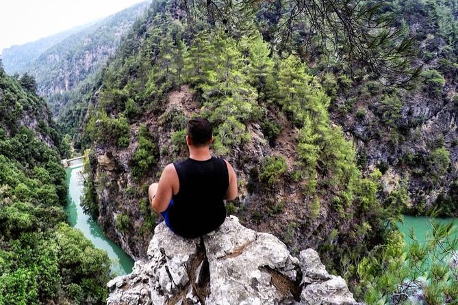 Chouwen Lake Hiking & Swimming - Reaching Jannet Chouwen Lake