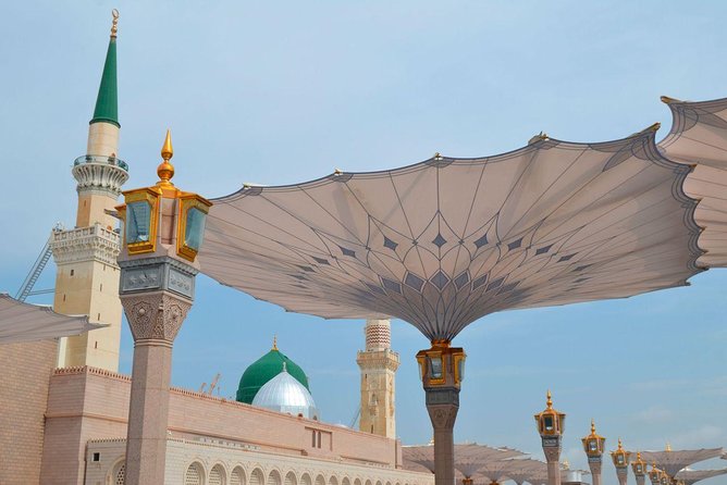City Sightseeing Al Madinah Hop-On Hop-Off Bus Tour - Al Manakhah and Al Salam Gate