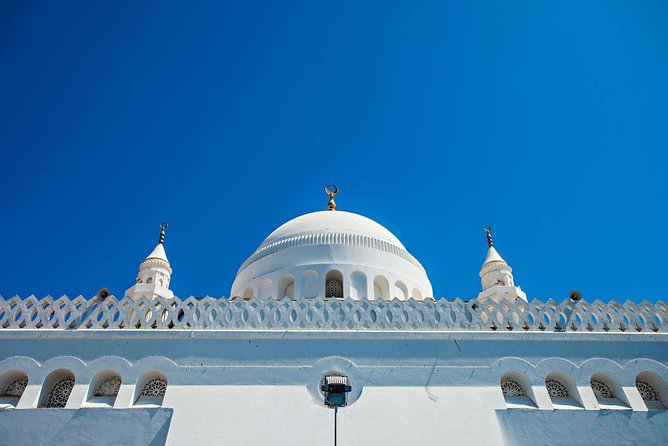 City Sightseeing Al Madinah Hop-On Hop-Off Bus Tour - Abu Bakr as Siddiq Road and Al Qiblatayn Mosque