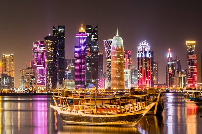 City Tour In Doha || Souq Waqif || Courniche || The Pearl,Katara - The Pearl is Doha’s polished waterfront