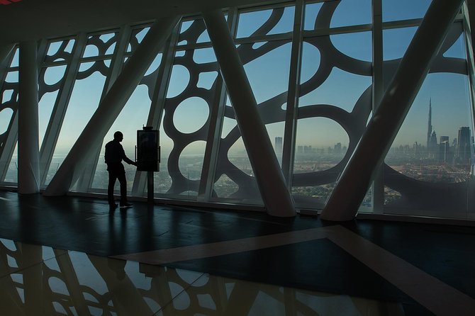 Combo Dubai Frame and Desert Safari with Dinner - Who should book this combo?