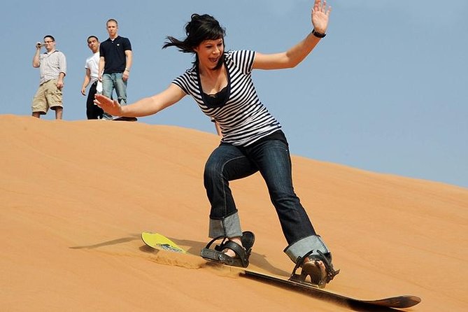 Combo Tour - Dubai Desert Safari and Dhow Cruise Dinner - Dinner under the stars, with several stage shows