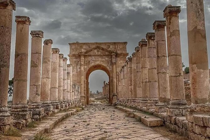 Day Tour Jerash, Ajloun and Umm Qais From Amman - Umm Qais: Roman Gadara beside an Ottoman village