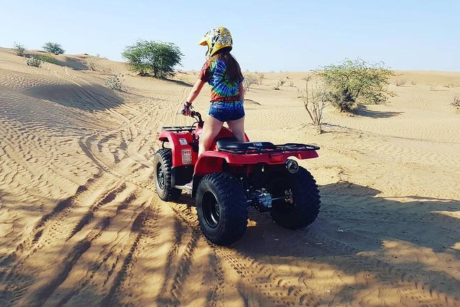 Desert Safari Dubai (PREMIUM VIP) - The camel ride, henna, and Arabic clothing