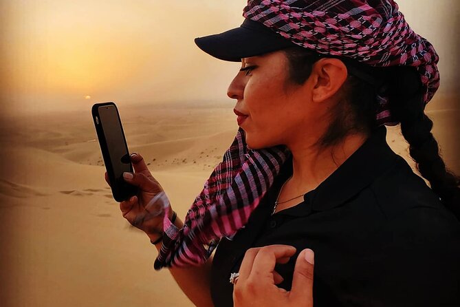 Desert Safari Dubai (VIP Package ) - Live shows and the camp atmosphere