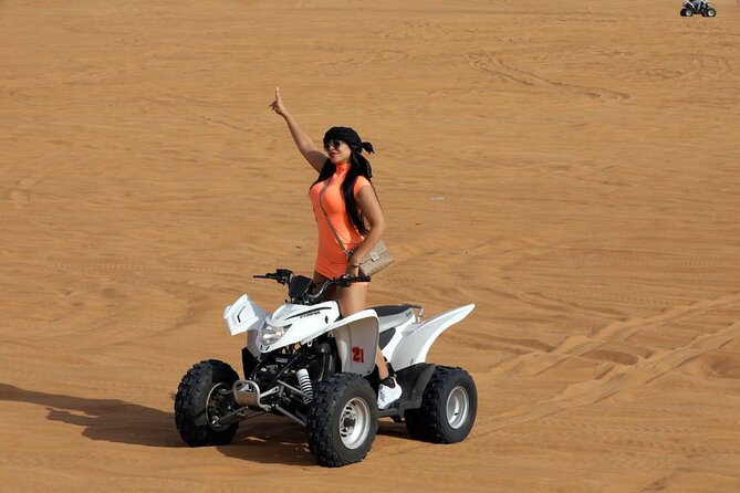 Desert Safari in Dubai - Dune bashing across Dubai’s red sand