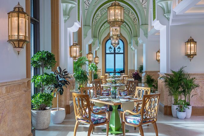 Dining Experience at iconic Emirates Palace Abu Dhabi - Getting the most from your visit