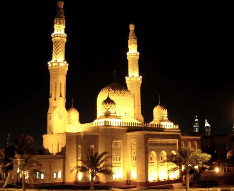 Discover Abu Dhabi: A Full-Day Tour with Lunch - Transport, timing, and the $55 value